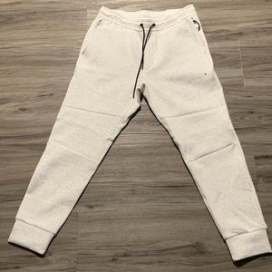 American Eagle | Brand New with Tags Mens Medium Active 24/7 White Jogger
